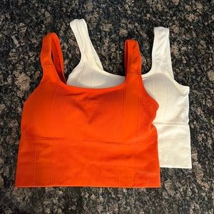 bundle of two tanks!